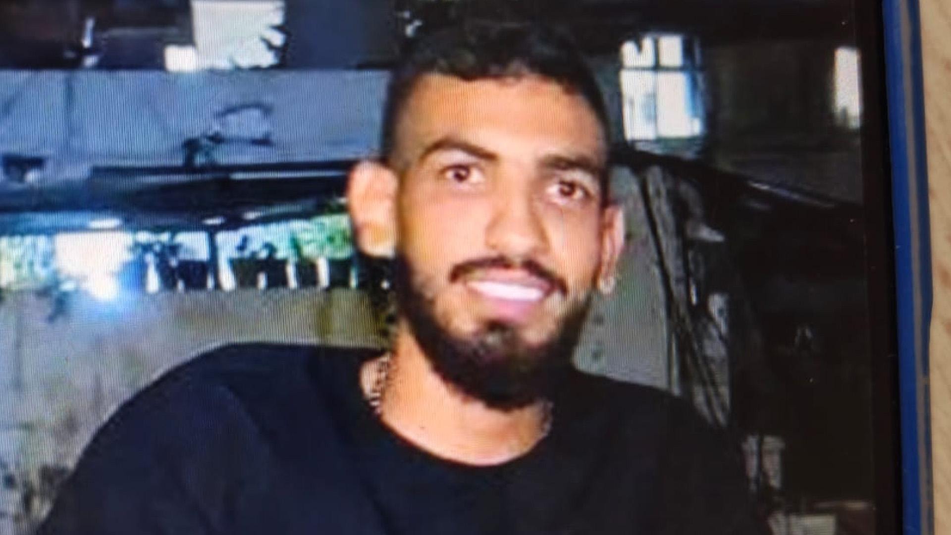 أيمن الوفائي مفقود... هل رأيتموه؟