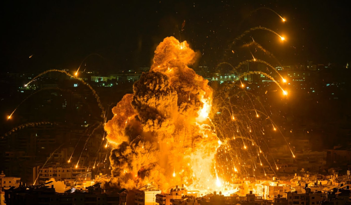 ذكرى 7 تشرين: “طوفان غزة” يغمر لبنان أيضاً! كارثة نزوح اكثر من مليون تنذر باهتزازات أمنية