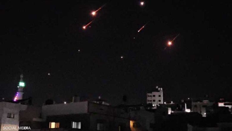 بعد الجولة الأخيرة.. إيران – إسرائيل: لا غالب ولا مغلوب
عون لايران: شعب لبنان يدفع الثمن من أجل خدمة مصالحكم