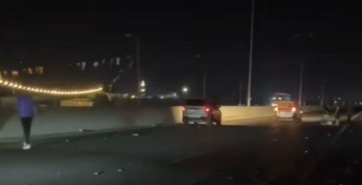 سقوط بقايا صاروخ اعتراضي على الاتوستراد العربي من جهة شتوره