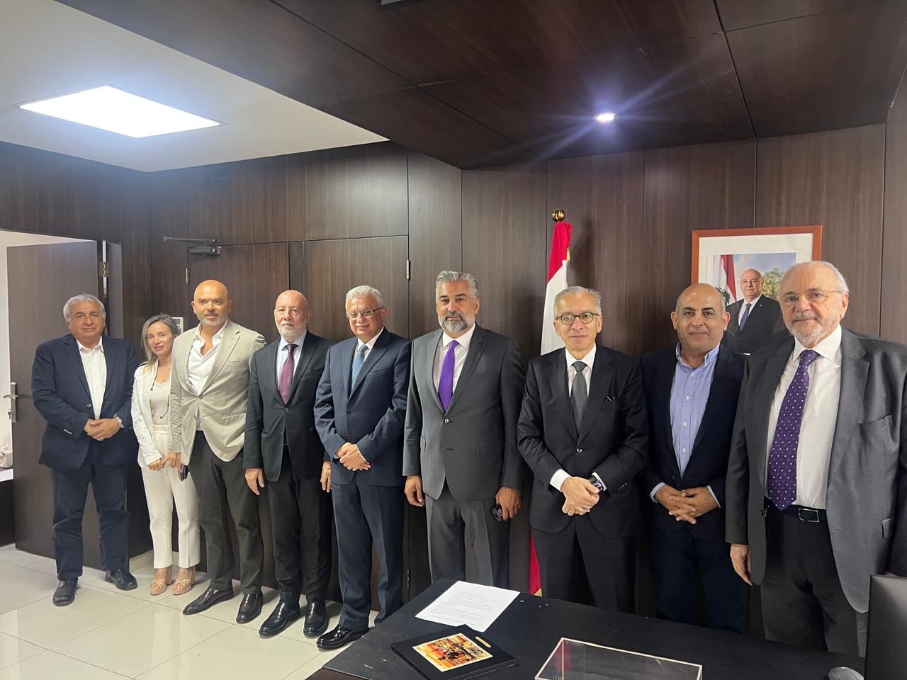 البساط يبحث مع مجلس رجال الأعمال اللبناني الكويتي سبل تنمية العلاقات الإقتصادية بين البلدين