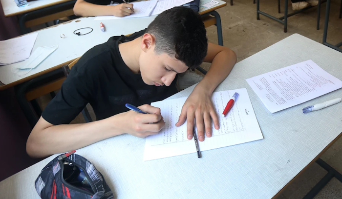 أين الاستعدادات للامتحانات الرسمية؟