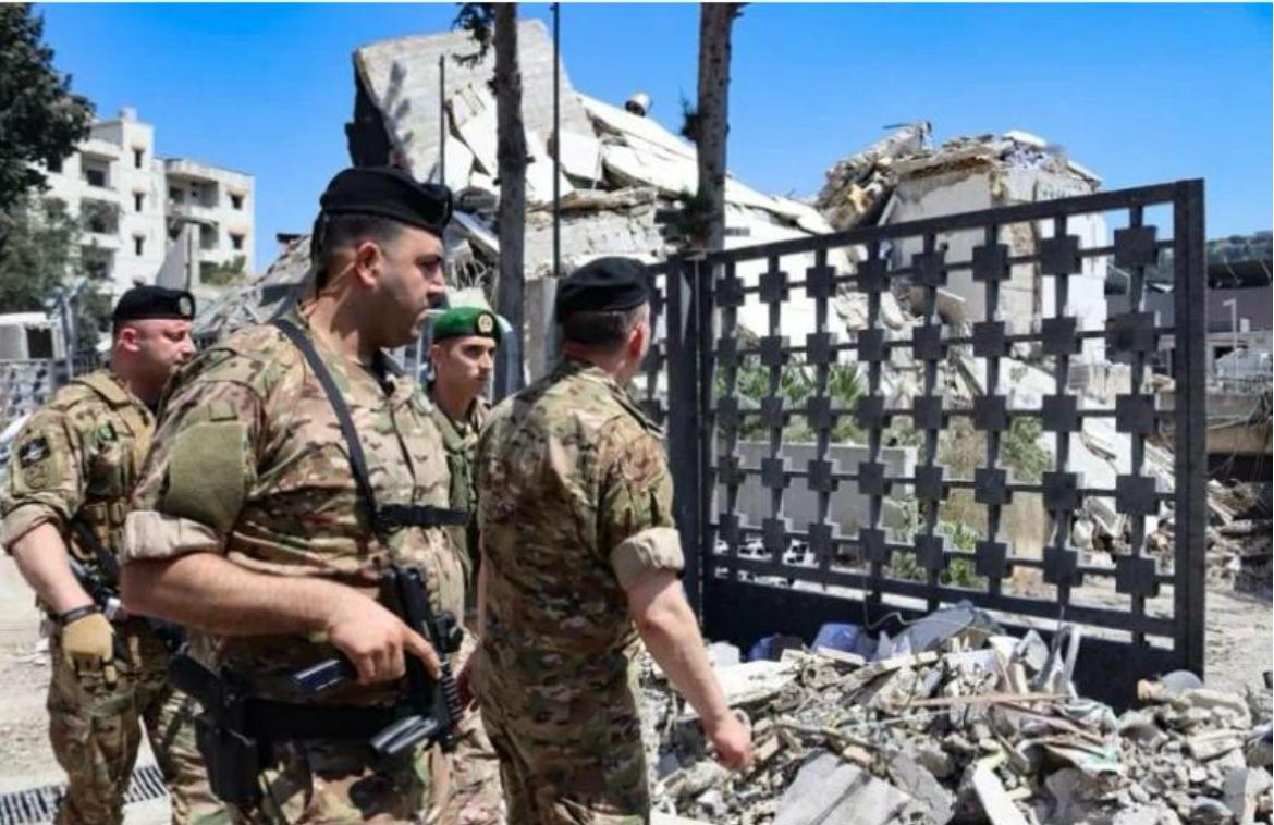 قائد الجيش في جولة جنوباً: نؤكد على دور الجيش