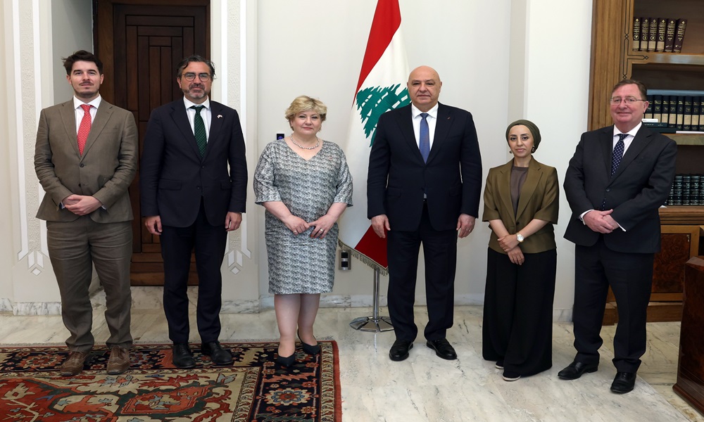 الرئيس عون: العمل قائم لتثبيت وقف إطلاق النار