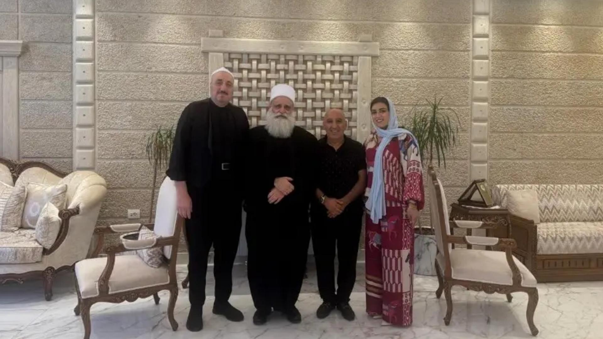 شيخ العقل يُتابع ملفّ ترحيل المساجين السوريّين المطلوبين