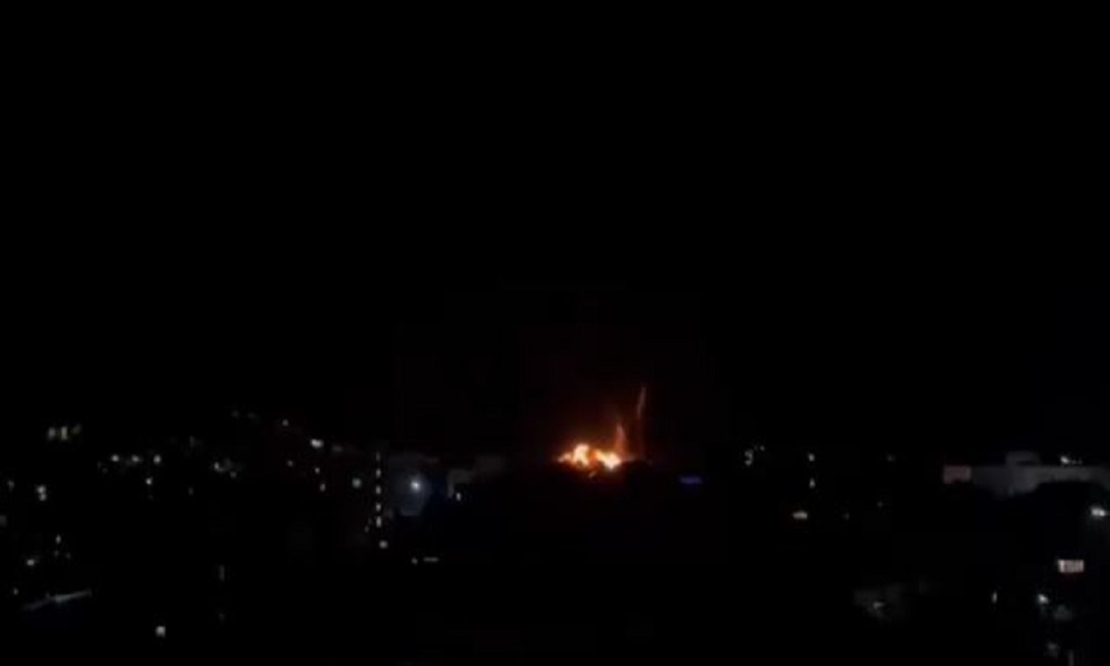 إلقاء بالونات حرارية فوق بلدات القطاع الأوسط