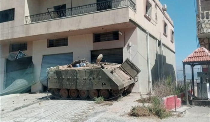 الجيش الإسرائيلي يترك مدرّعة في كفركلا!