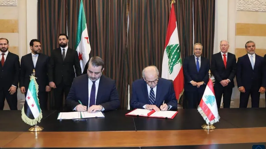 التوقيع على إنشاء اللجنة العليا وتبديد المخاوف وإنهاء القطيعة مع برِّي