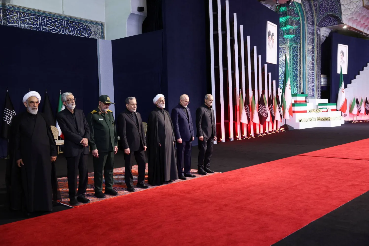 إيران بدأت مراسم تشييع خامنئي وسط غياب خليفته<br />
وفود أجنبية توافدت إلى طهران… ظهور قائد «الحرس الثوري» للمرة الأولى منذ الحرب