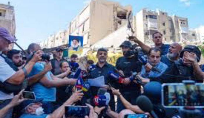 حزب الله يضرب قوات النخبة للعدو في المواجهة البرية... عفيف: ما حصل ليس سوى البداية<br />
مقتل وجرح العشرات من ضباط جنود العدو وتدمير ٣ «ميركافا»<br />
نتنياهو المصدوم من الملجأ: اننا في ذروة حرب صعبة