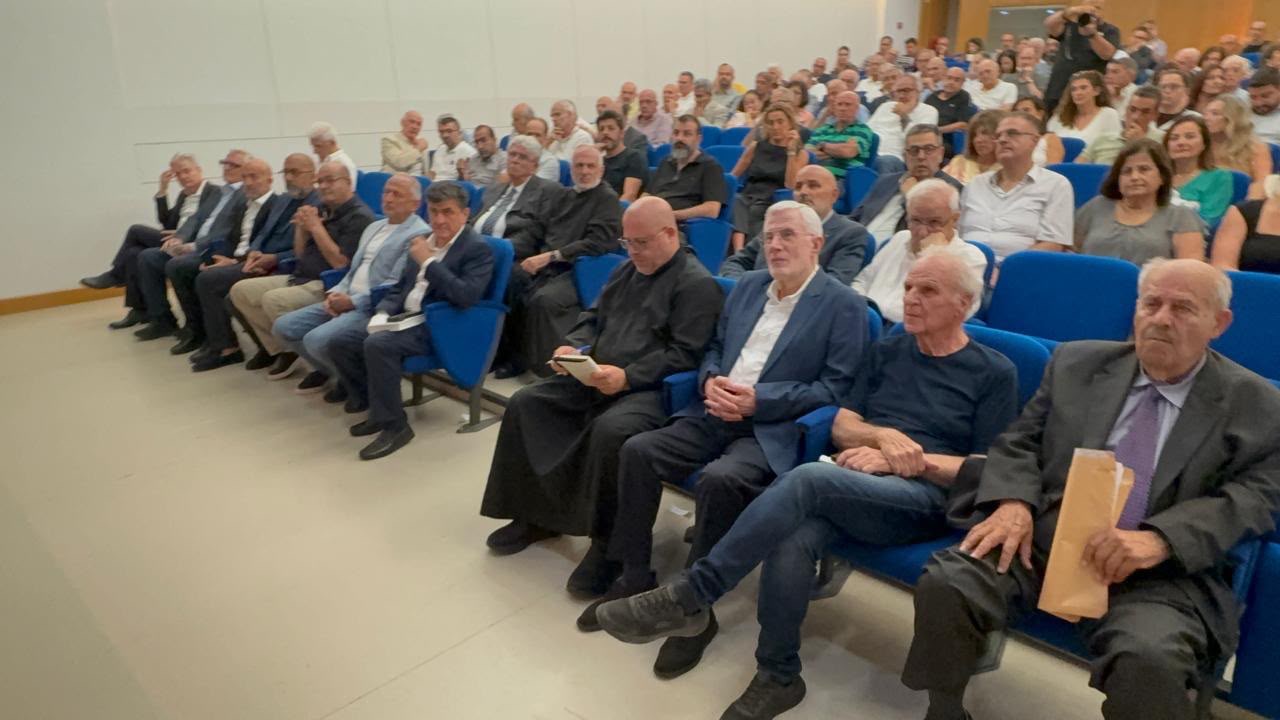 ندوة في جامعة الروح القدس عن كتاب عمشيت في التاريخ