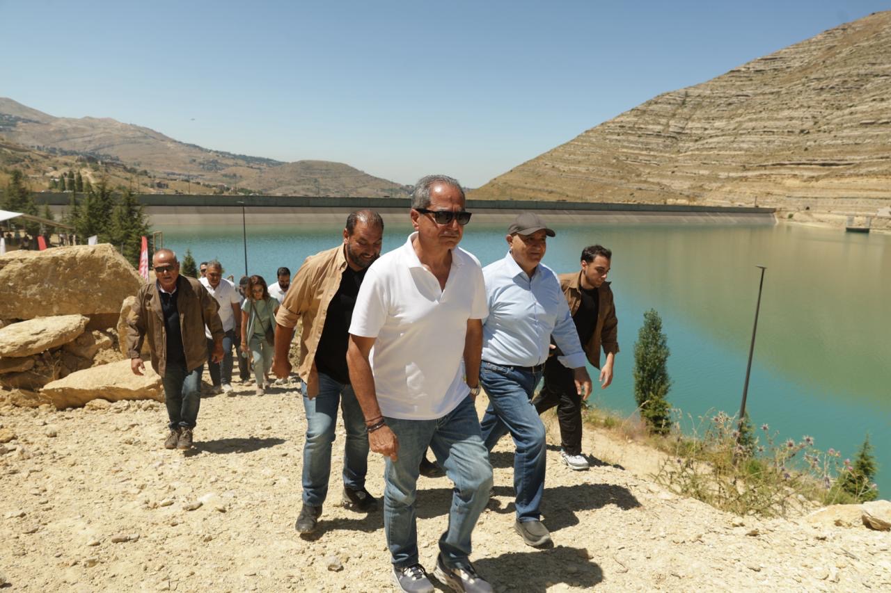 تدشين الدرع البيئي والمسار الألبي الرياضي لبحيرة شبروح في فاريا... الصدي: المشروع يوازن بين التنمية السياحية وسلامة المياه