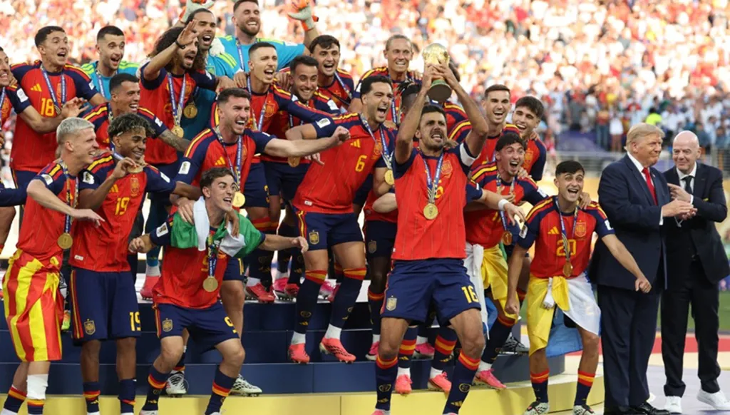 إسبانيا تتوج بطلة لكأس العالم 2026 بعد إسقاط الأرجنتين بهدف قاتل في النهائي