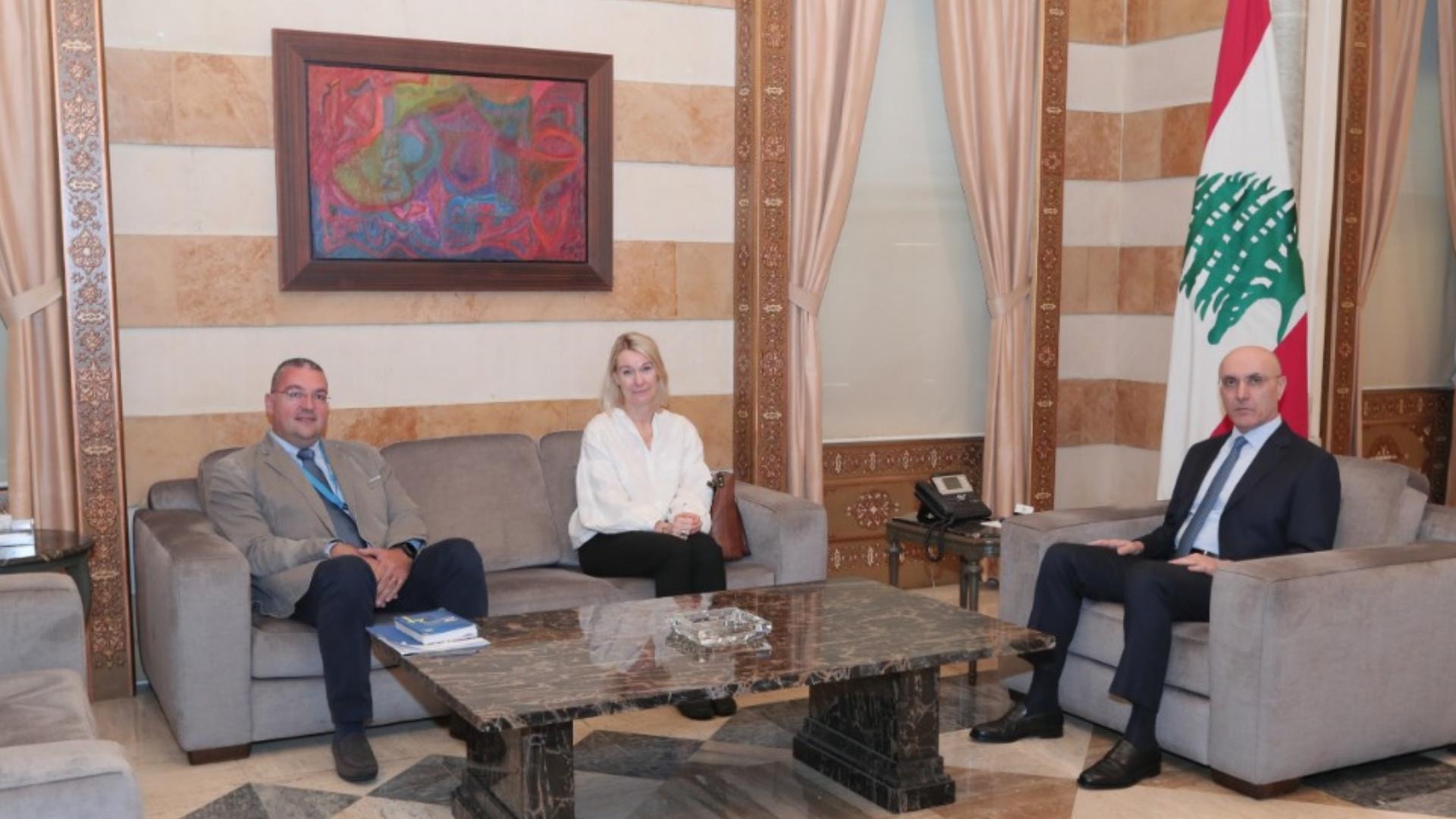الحجار بحث مع مفوضية اللاجئين في خطة عودة النازحين السوريين
