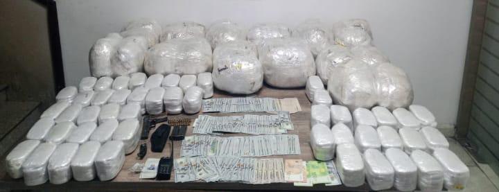 الجيش يضبط نحو مليون حبة كبتاغون في ذوق مصبح – كسروان وتبادل لإطلاق النار مع مطلوبَين وتوقيفهما....