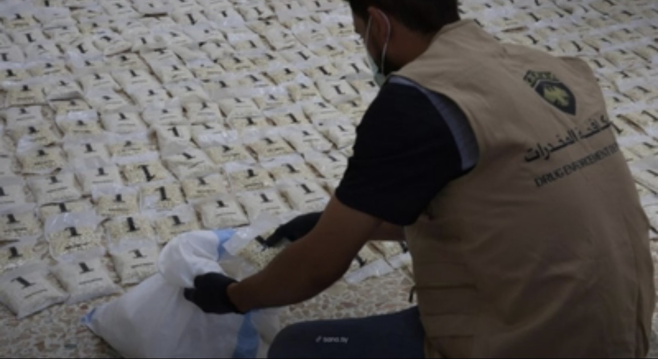 سوريا تُعلن إحباط محاولة تهريب مخدّرات من لبنان