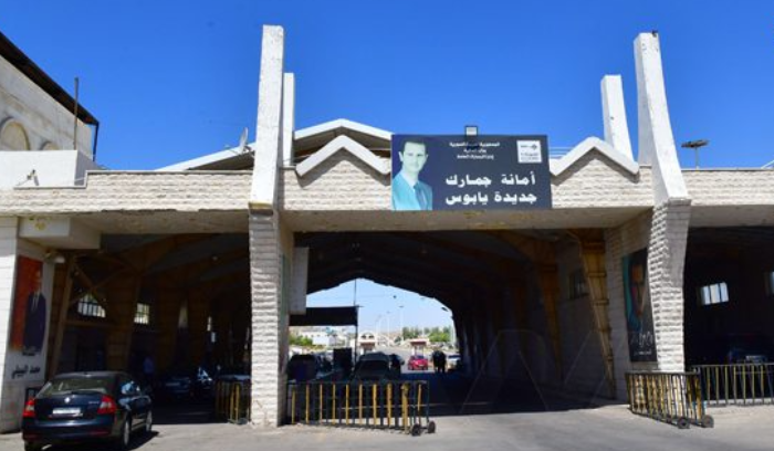 من المستهدف في الغارة على جديدة يابوس؟