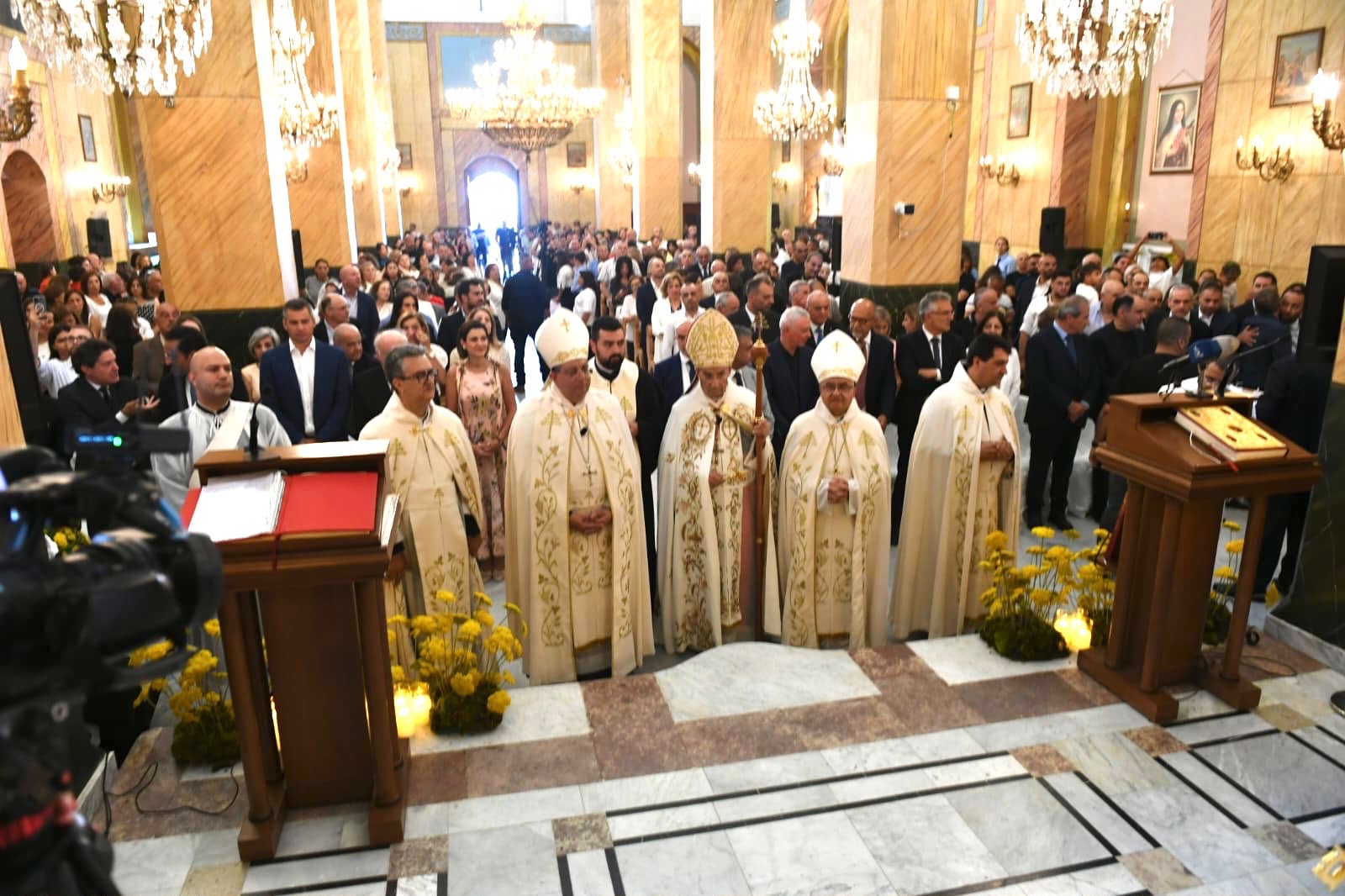 الراعي من إهدن في ذكرى مولد الطوباوي الدويهي: السلام قرار وطني وخلاص لبنان يبدأ من الدولة والعدالة وخدمة الخير العام