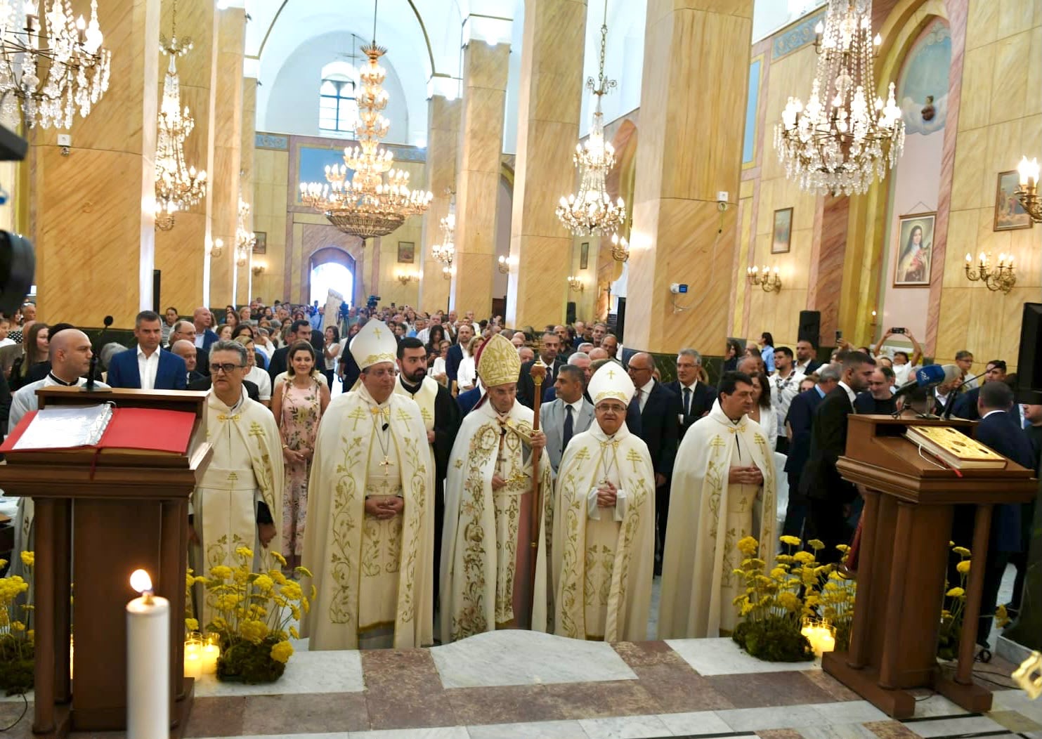 الراعي من إهدن في ذكرى مولد الطوباوي الدويهي: السلام قرار وطني وخلاص لبنان يبدأ من الدولة والعدالة وخدمة الخير العام