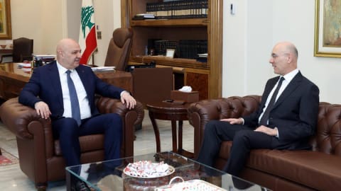 الرئيس عون يبحث مع الحجار الأوضاع الأمنية وخطط تعزيز الاستقرار وضبط الحدود