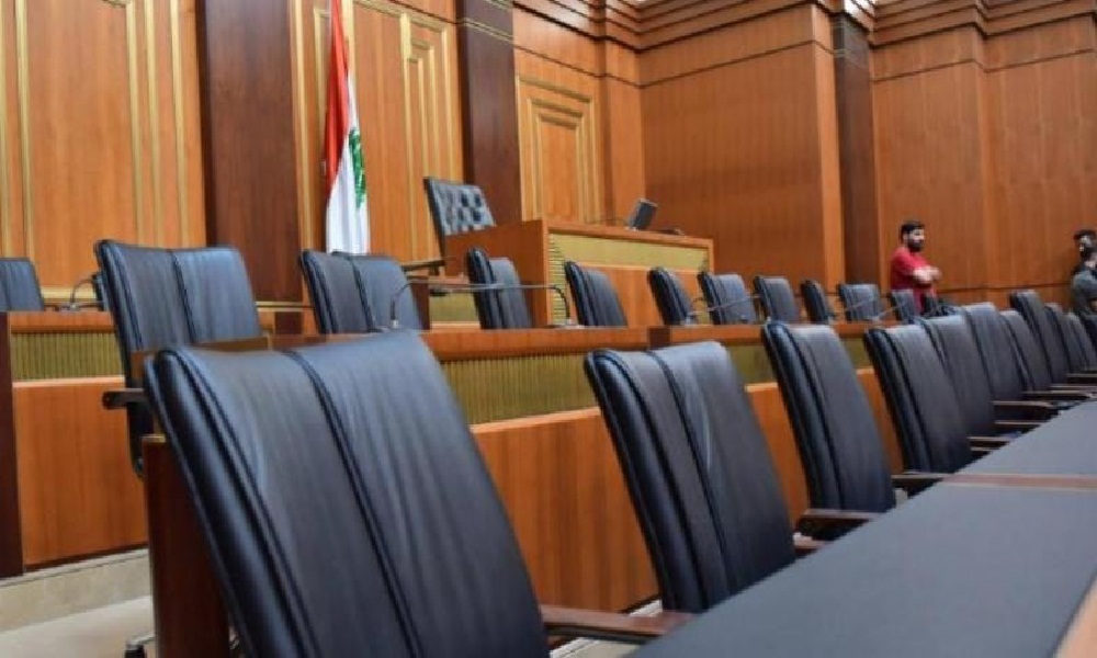 الجلسة التشريعية المسائية “طارت”