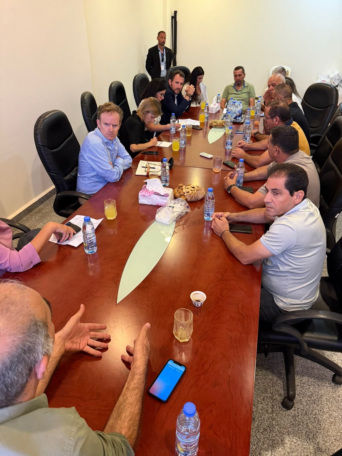 فرنسا تجدد دعمها لجنوب لبنان من رميش وعين إبل