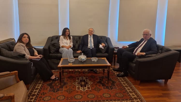 نصار يلتقي مسؤولي الأمم المتحدة لبحث دعم القضاء واستقرار لبنان