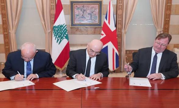 الأمن اللبناني في دائرة الشراكة البريطانية والعين على الحدود والدولة<br />
بين السراي واليرزة: احتواء للخلاف وتثبيت ظهر الجيش