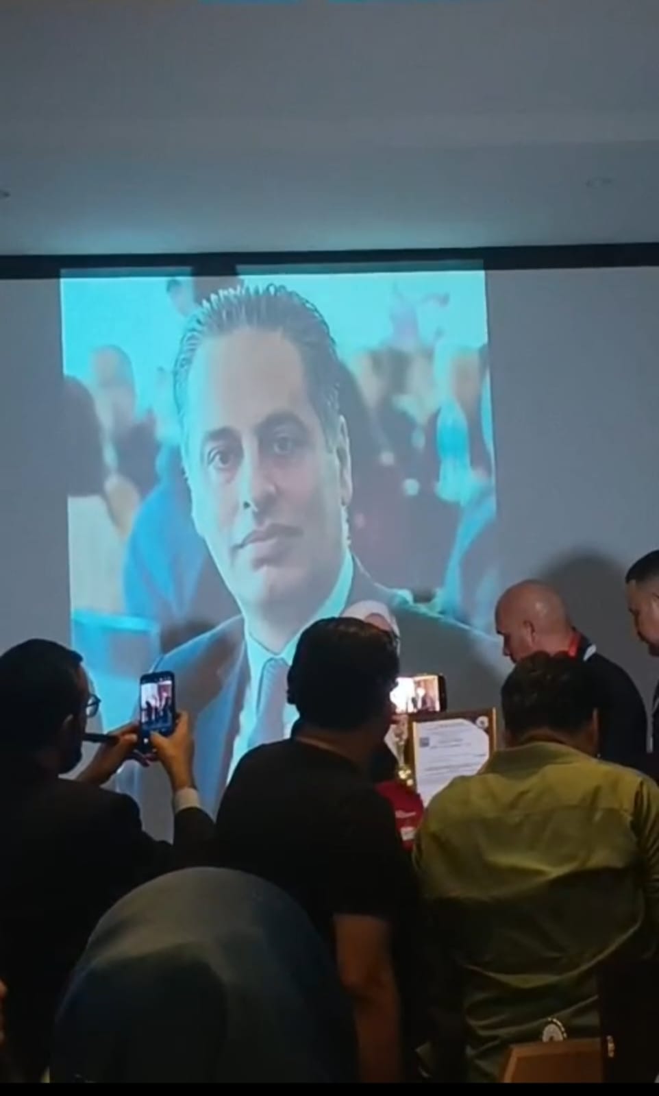 المحامي شادي البستاني بين أبرز الشخصيات المكرّمة في مؤتمر لبنان الدولي ٢٠٢٦