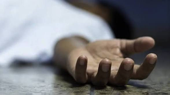 العثور على موظف في مصرف جثة داخل منزله في غدير.. والتحقيقات جارية