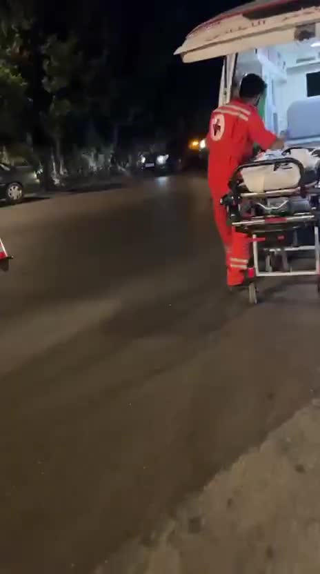 بالفيديو - إصابات جراء حادث سير مروّع بين 5 سيارات على طريق جبيل – عنايا