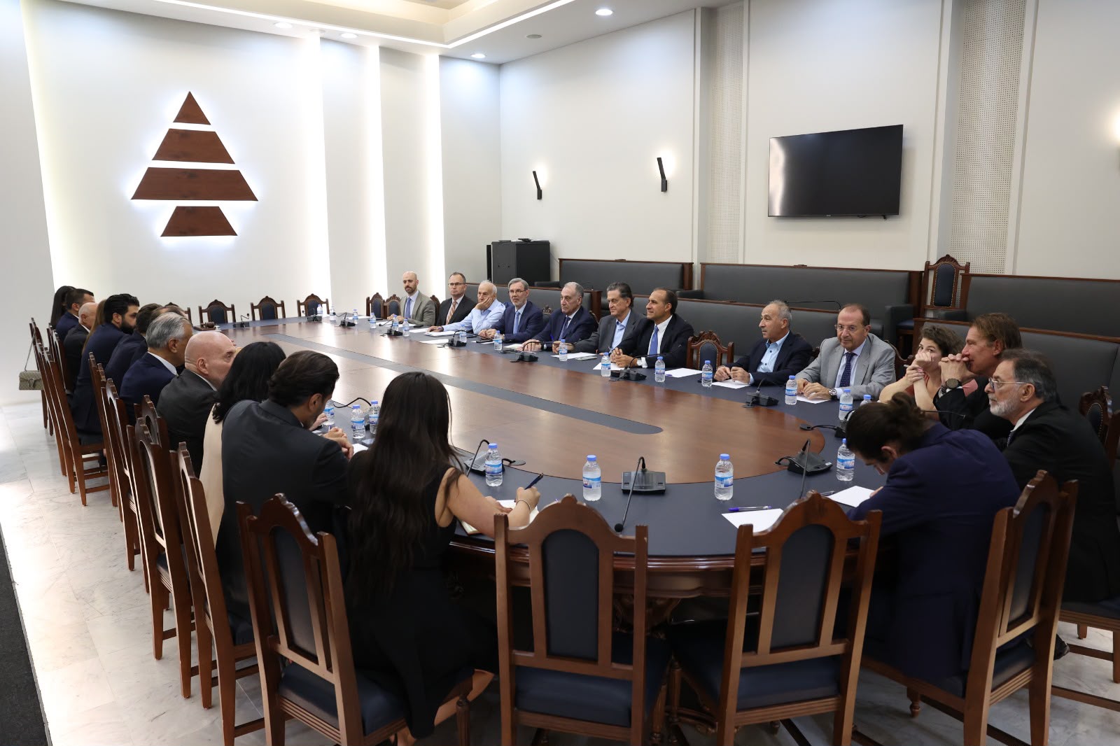 الجميّل خلال استقباله وفداً من American Task Force on Lebanon