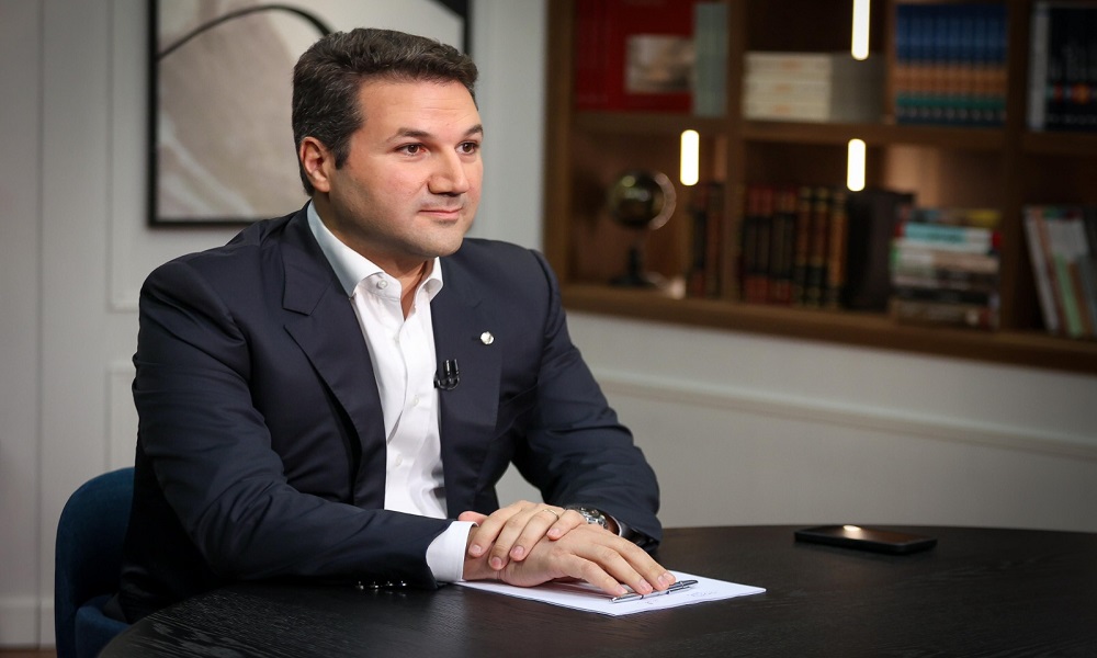 نديم الجميل: لإنهاء مهمة السفير الايراني من دون مساومات