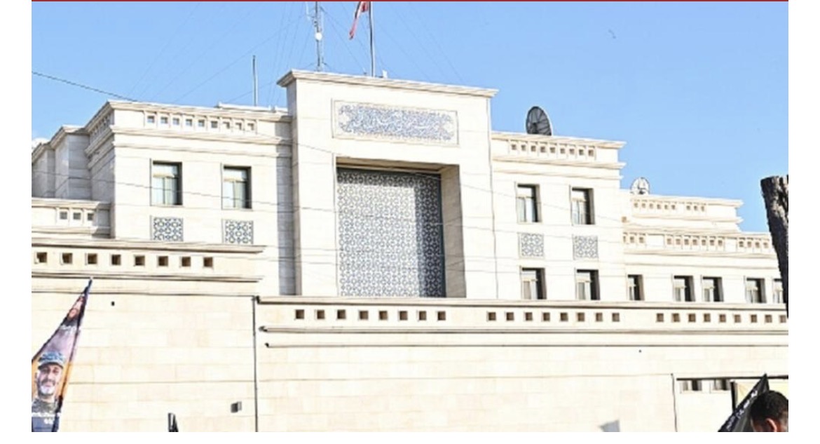 بيان سعودي – فرنسي: الالتزام بدعم الجيش واستكمال نزع السلاح<br />
شيباني في شبه 