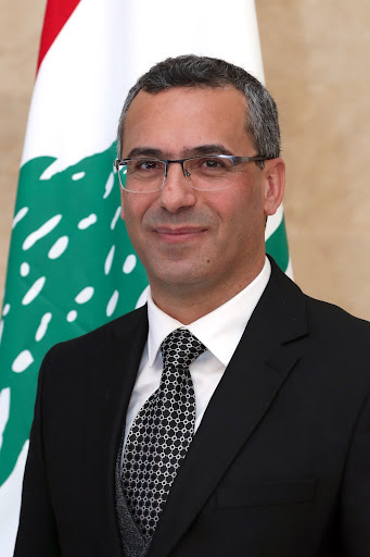 هاني يتابع مكافحة آفات الصنوبر بالطائرات المسيّرة