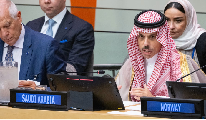 وزير الخارجية السعودي يعلن من نيويورك إطلاق 
