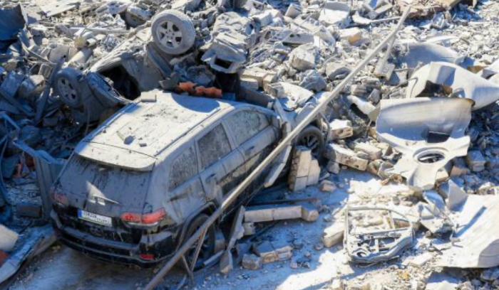 اجماع في «اسرائيل» على سفك دماء اللبنانيين: لا وقف للعدوان<br />
الغارات الوحشية تتوسّع... وصليات صواريخ المقاومة أكثر غزارة<br />
واشنطن تمنح «اسرائيل» دعماً عسكرياً وتحذّر من حرب مُدمرة!