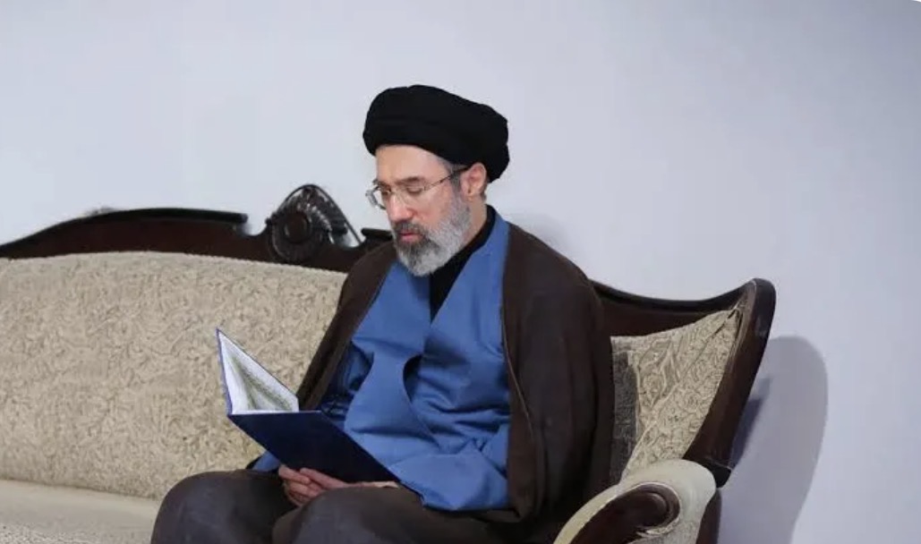 خامنئي يدعو حكام الدول الإسلامية للوحدة والتعاون: لو كان المسلمون يداً واحدة لما حصل ما حصل للفلسطينيين