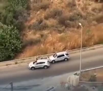 لحظة خطف أحد المواطنين في عمشيت!