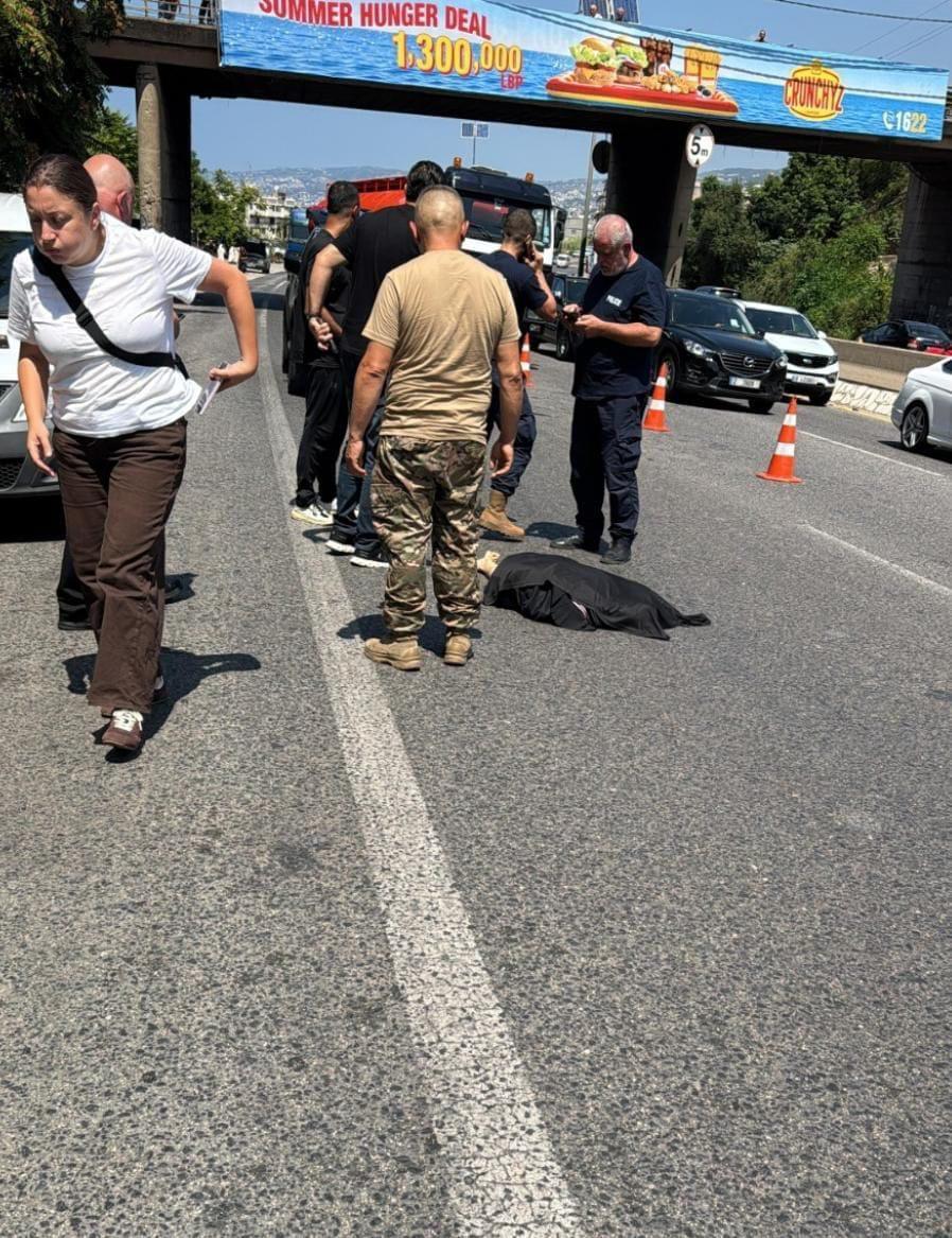 حادث صدم ينهي حياة شابة على أوتوستراد طبرجا – بيروت