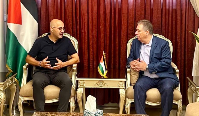 السفير دبور يستقبل منسق لجنة الطوارئ الوطنية اللبنانية وزير البيئة ناصر ياسين