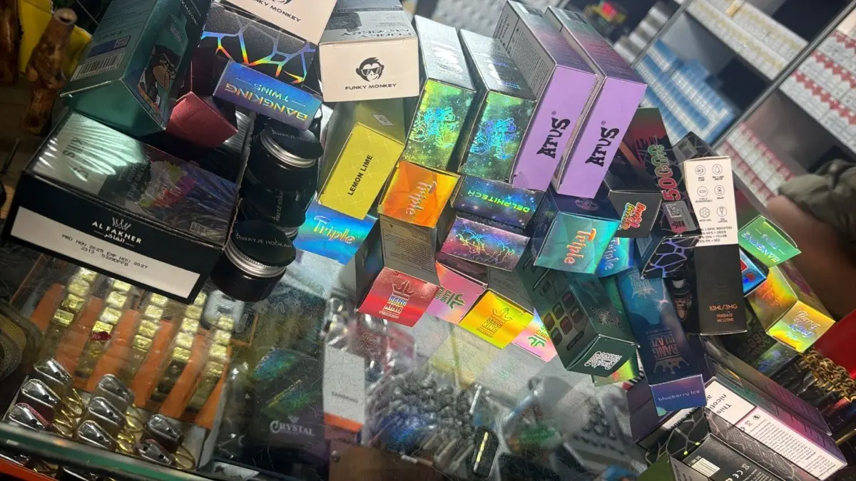 «الريجي» تضبط سجائر إلكترونية ومعسّلاً مزوّراً في الهرمل والبقاع