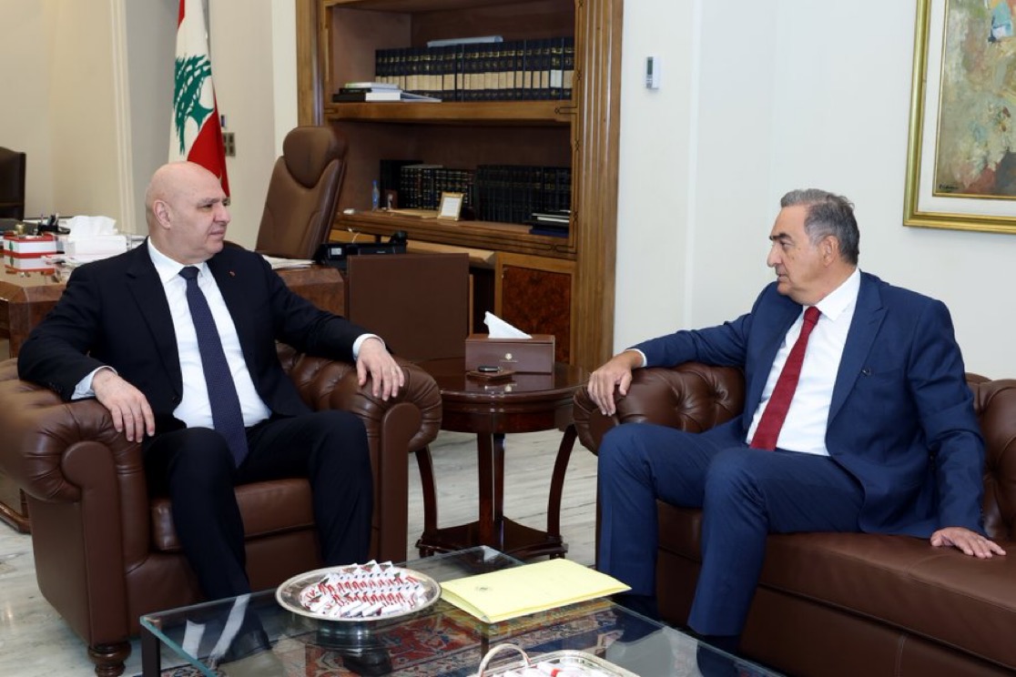 الرئيس عون يبحث مع حايك أوضاع مؤسسة كهرباء لبنان وسبل زيادة الإنتاج