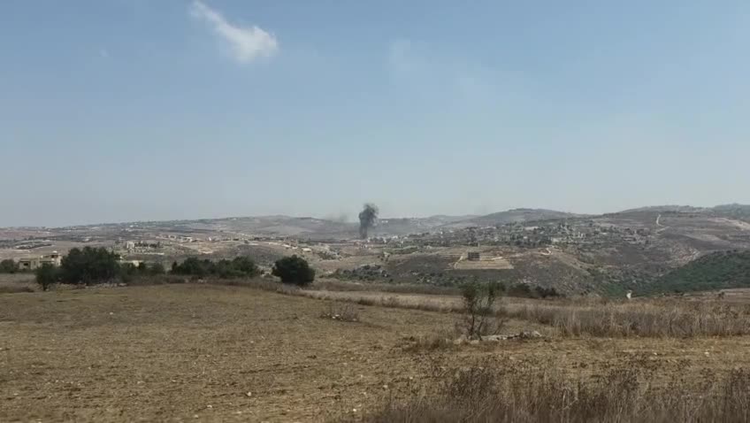 بالفيديو - 3 تفجيرات إسرائيلية في بني حيان وإحراق عدد من المنازل