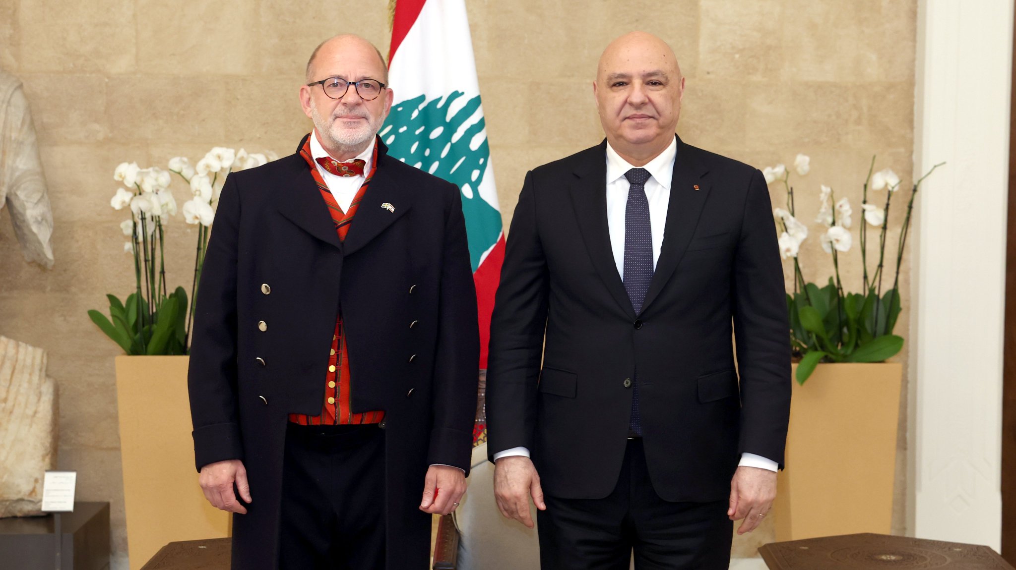 الرئيس عون يتسلّم أوراق اعتماد خمسة سفراء جدد في لبنان