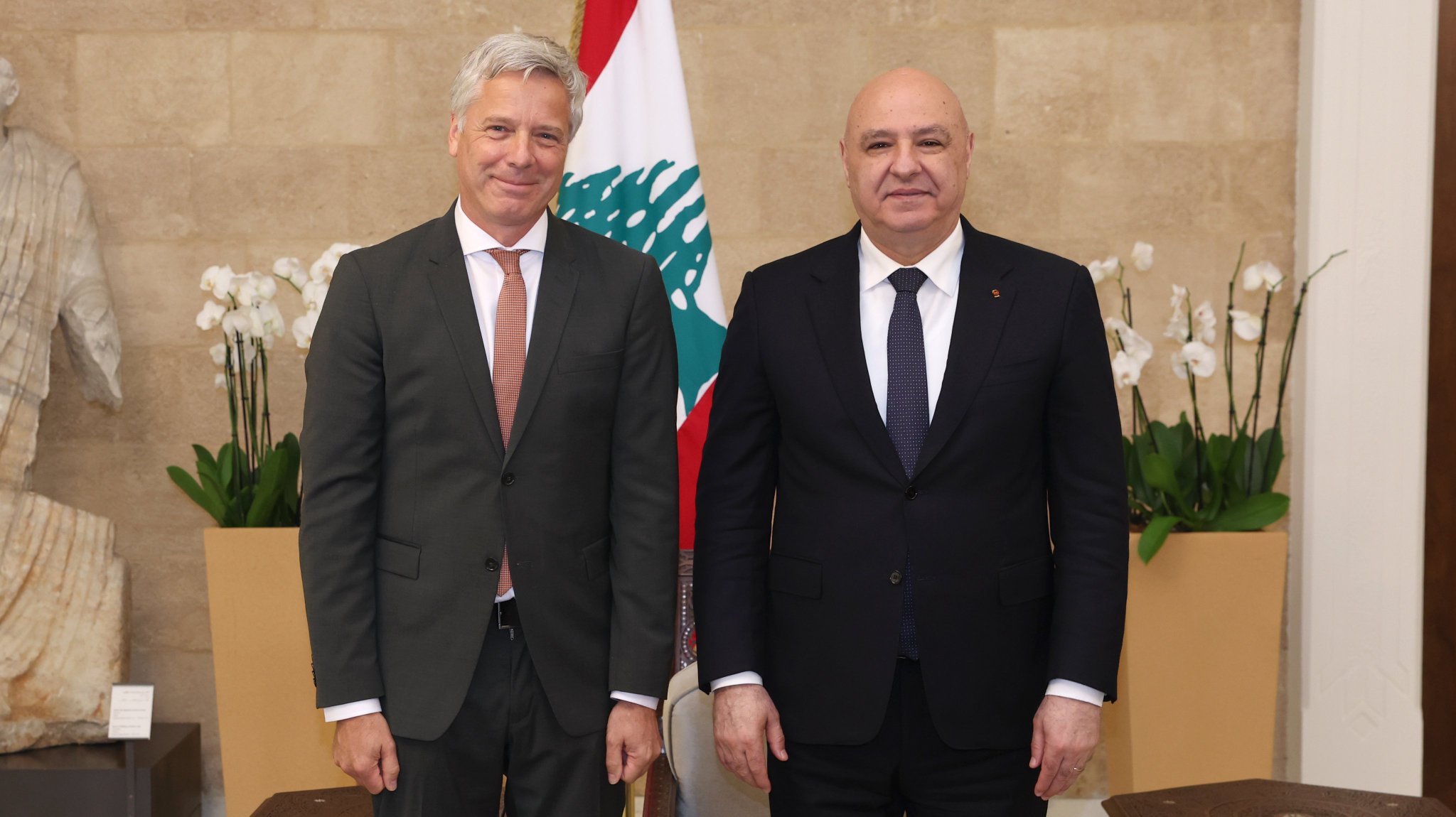 الرئيس عون يتسلّم أوراق اعتماد خمسة سفراء جدد في لبنان
