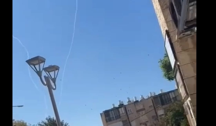 رشقة صاروخية من جنوب لبنان باتجاه عكا