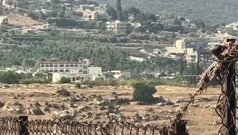 بالفيديو - تفجير إسرائيلي كبير في محيط مدرسة المنصوري الرسمية