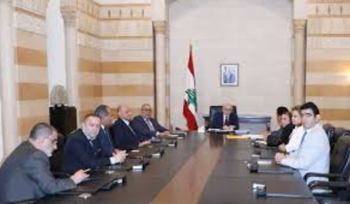 عون لاستثمار «الليونة».. والجيش يواجه اعتداءات الاحتلال في عيتا الشعب<br />
الرياض تجدّد دعم «مسيرة الرئيسين» الإصلاحية.. لتعجيل الحوار والمساعدات