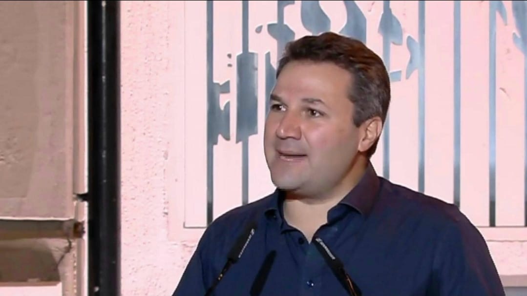 نديم الجميّل من ساحة ساسين: المطلوب دولة «تقبض حالها جد» وتحترم قراراتها